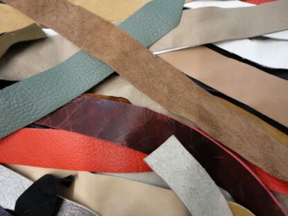 Mystery bundle leather suede strips 200g ZX011